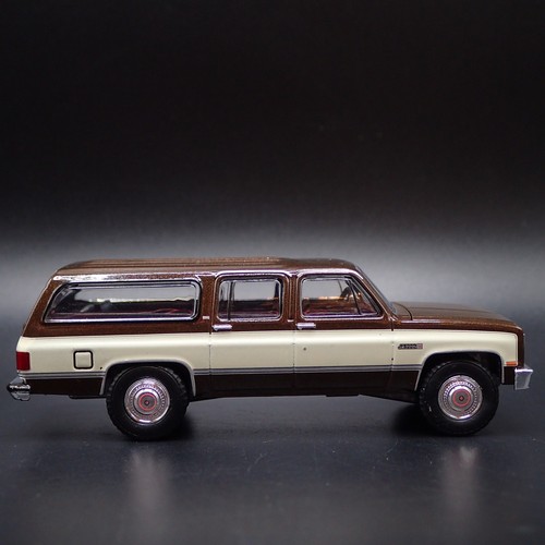 1973-1991 GMC SUBURBAN SQUAREBODY RARE 1/64 SCALE COLLECTIBLE DIECAST MODEL CAR 1973-1991 GMC SUBURBAN SQUAREBODY RARE 1/64 SCALE COLLECTIBLE DIECAST MODEL CAR