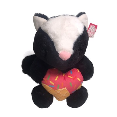 Destination Holiday XO Skunk w/Ice Cream Heart Plush Stuffed Animal Toy NWT