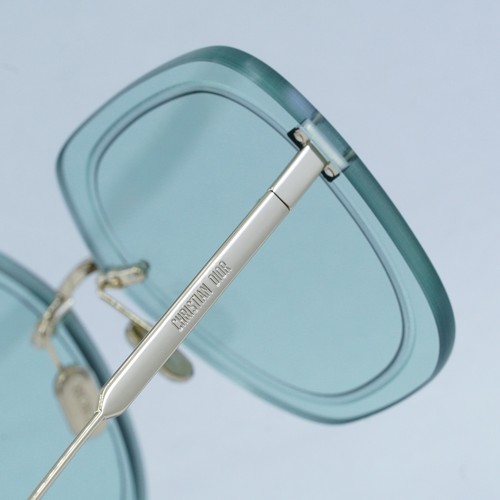 Pre-owned Dior Ultra Su B0o0 Gold/green 65-14-140 Sunglasses