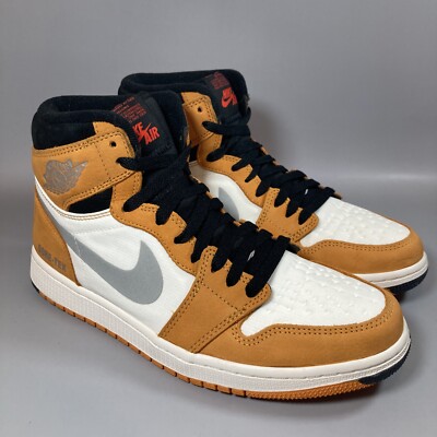 Size 9 - Jordan 1 High Element Gore-Tex Light Curry 2022