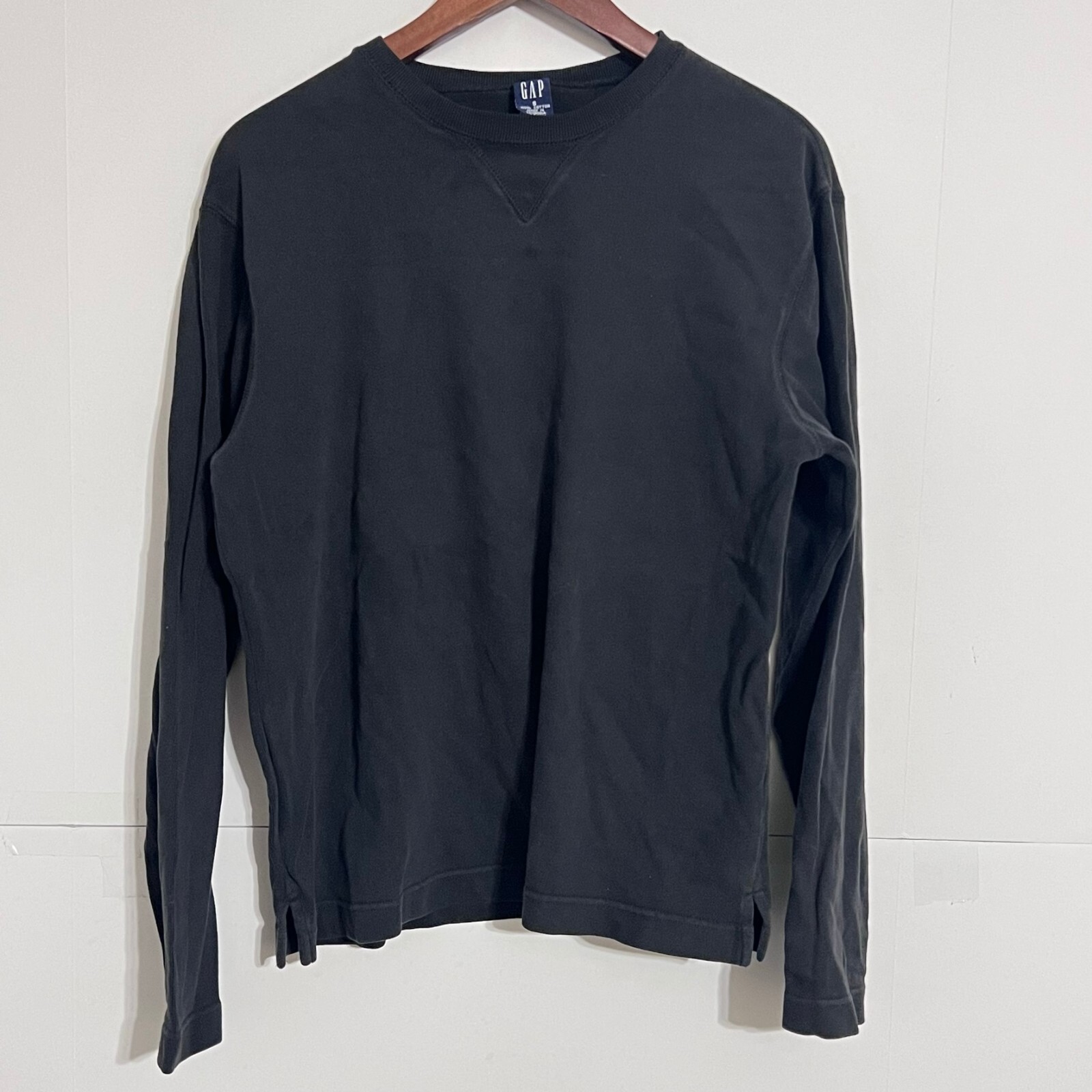 Vintage Gap Mens Sweatshirt Size S Black Long Sleeve Fleece Vintage Gap Mens Sweatshirt Size S Black Long Sleeve Fleece