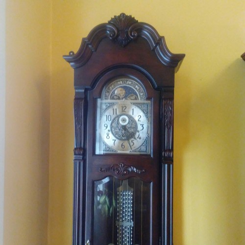 Howard Miller Grandfather Clock611-102