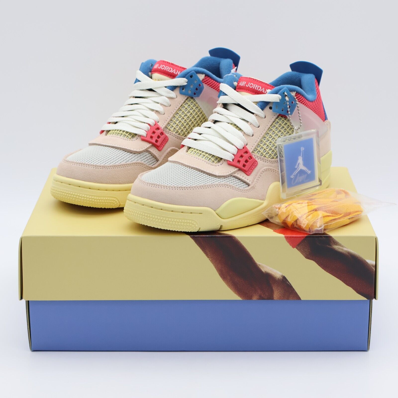 DC9533-800 UNION Nike Air Jordan 4 SP Guava Ice Light Fusion DC9533-800 UNION Nike Air Jordan 4 SP Guava Ice Light Fusion