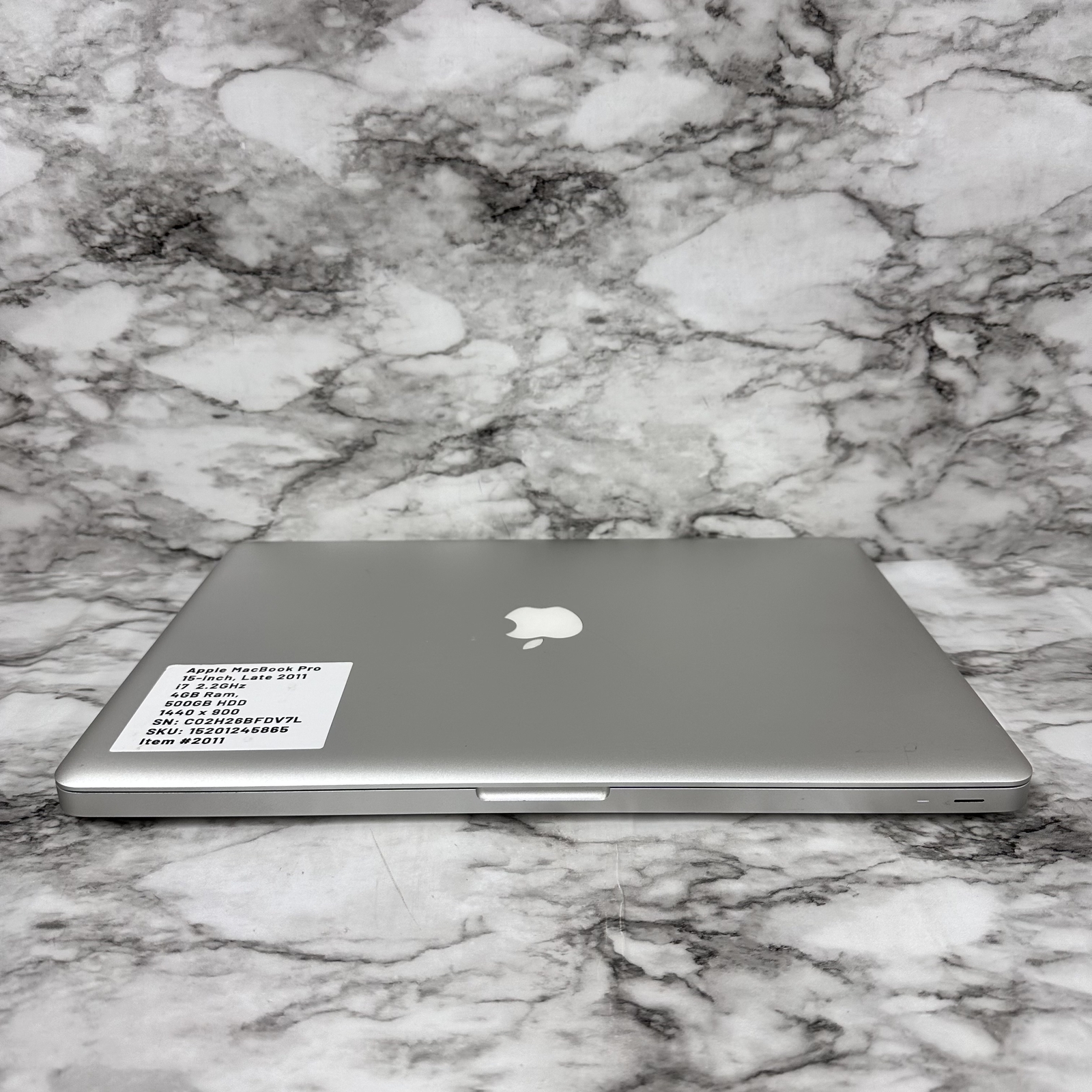 Apple MacBook Air 15-Inches Late 2011 Intel Core i7 2.2GHz 4GB RAM 500GB HDD - Picture 4 of 12