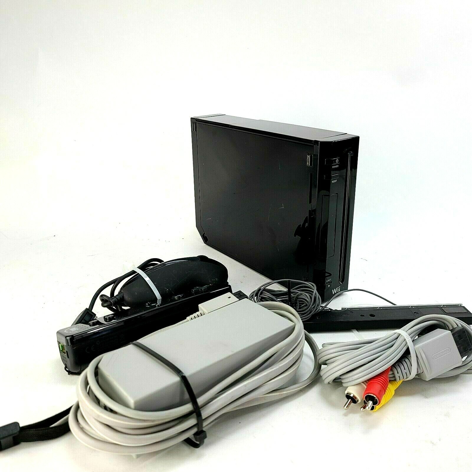 北米版 Wii 本体 RVL-001 USA 元箱有 北米版ソフト9本 ROCKBAND ドラムセット ギター マイク バランスボード Nintendo 任天堂 動作確認済 北米版wii本体 RVL-001(USA) レア品 Nintendo Wii RVL-001 (USA