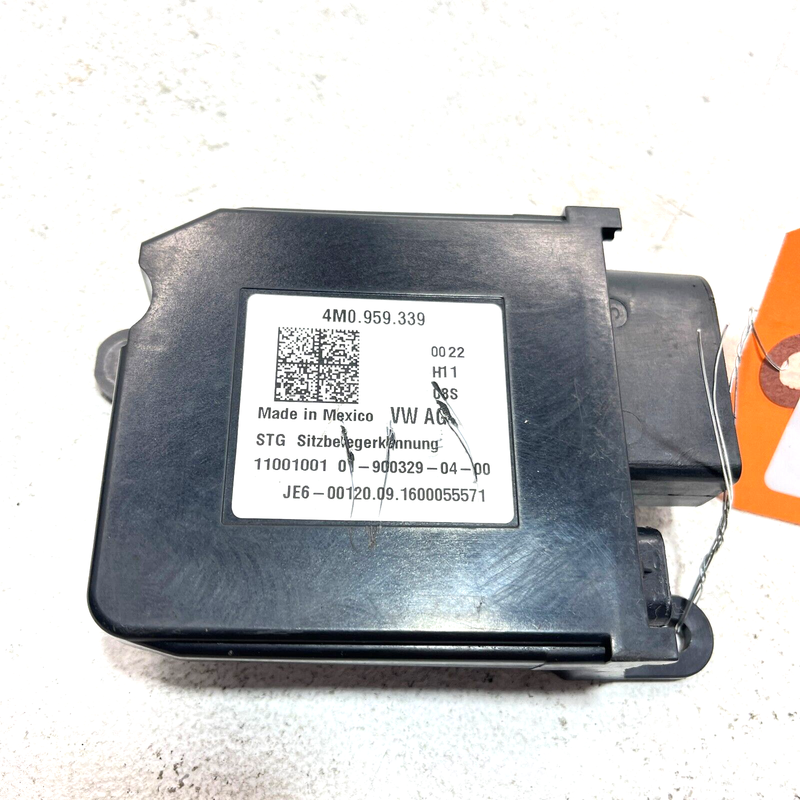 Used 2017-2019 Audi Q7 Premium Plus Front Right Seat Occupant Sensor Module OEM