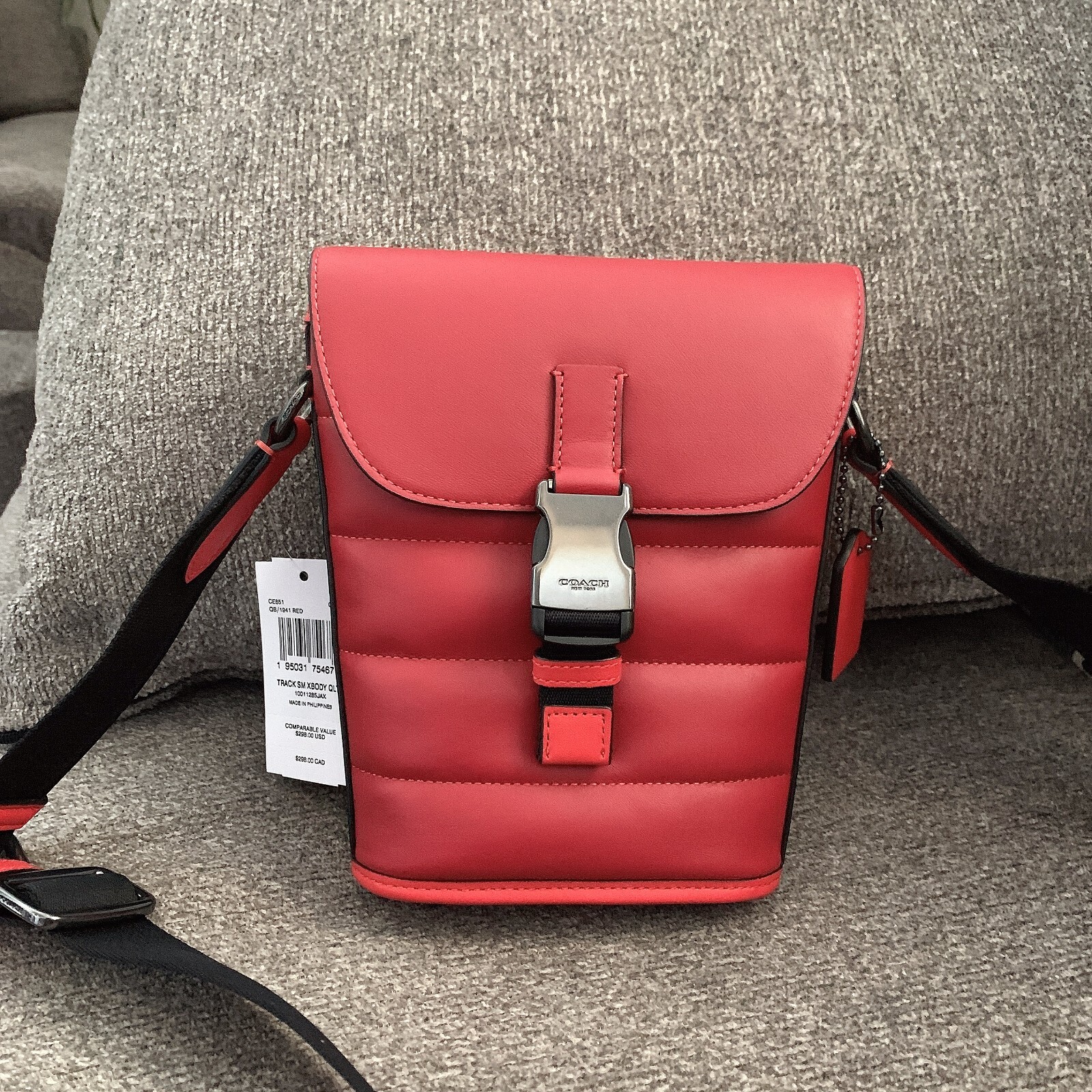 NWT Coach Men Track Red Black Leather Crossbody Small Flap NWT Coach Men Track Red Black Leather Crossbody Small Flap