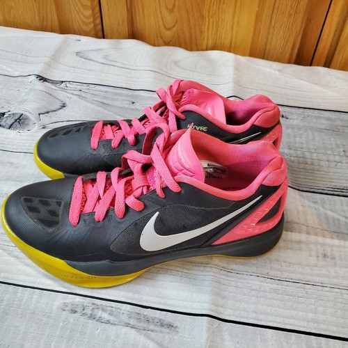 nike volley zoom