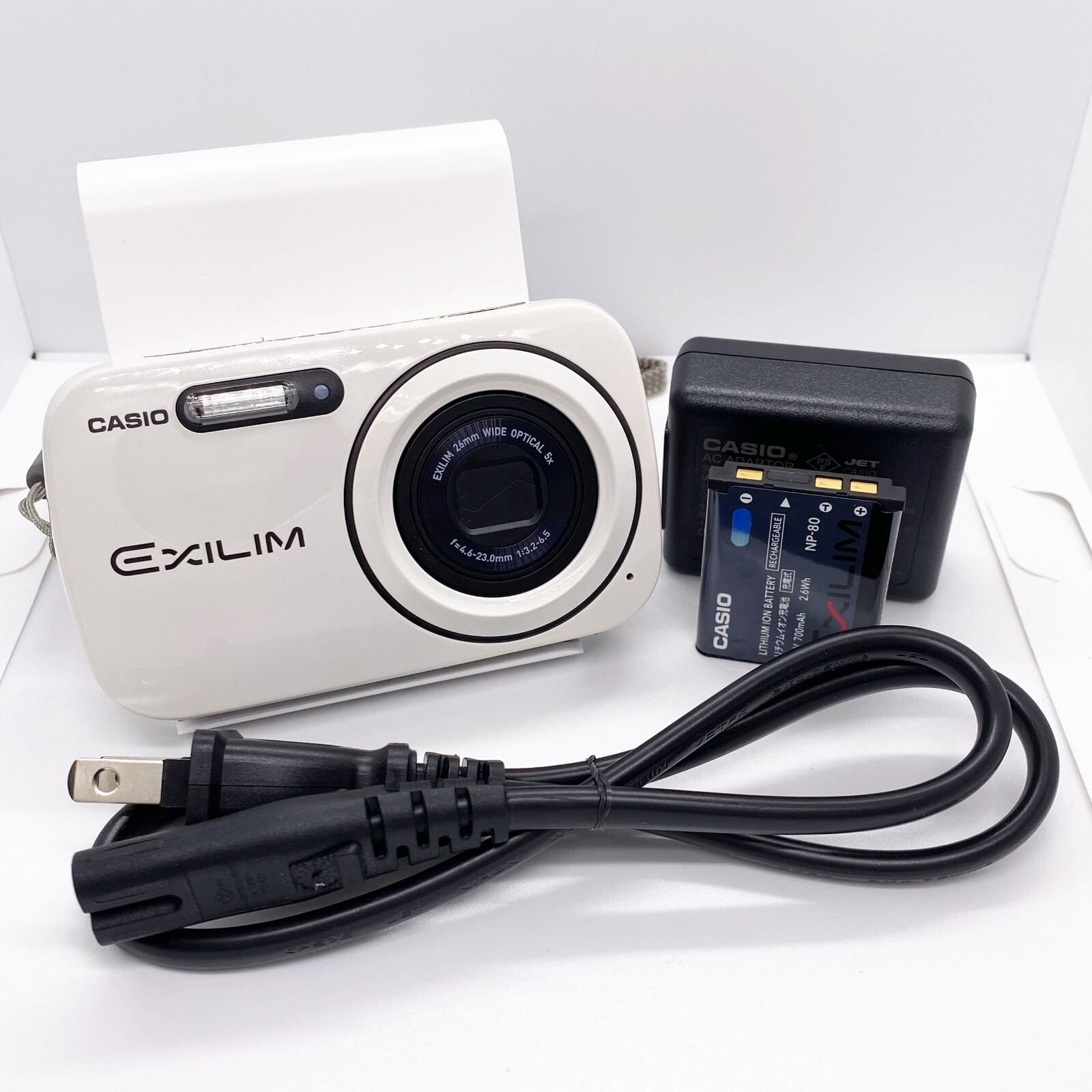 O Casio Exilim エクシリム EX-N1 デジタルカメラ ホワイト EX-N1WE