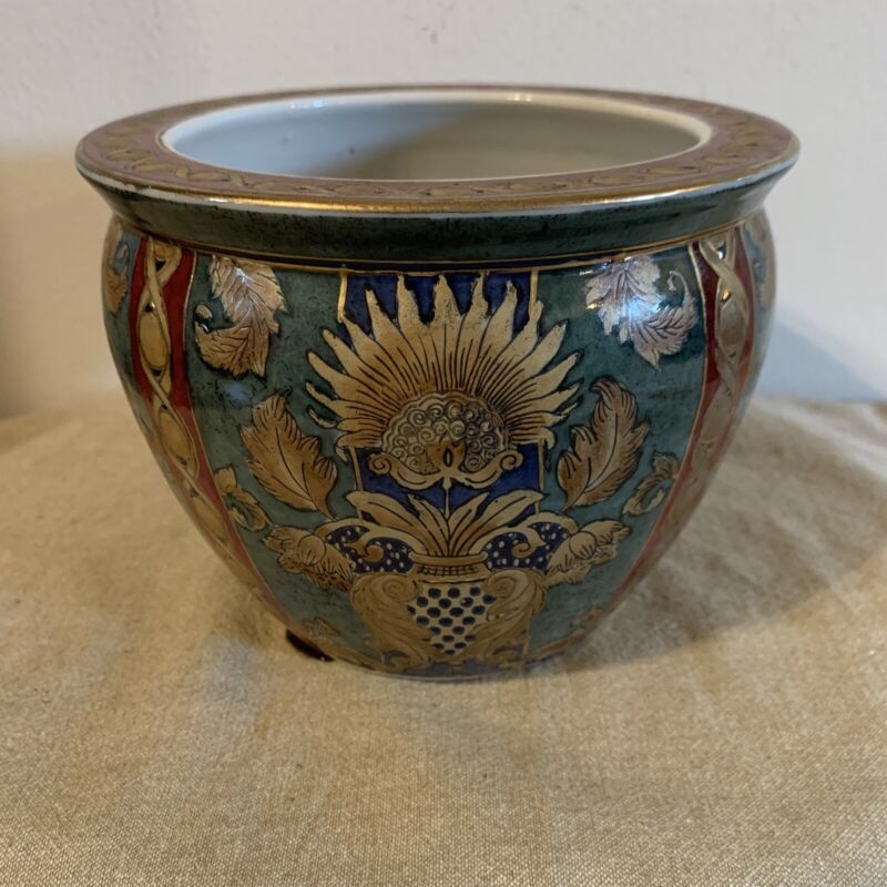 Planter pot chinoiserie Oriental Accent Porcelain Bright Colors Gold Accents 5”T