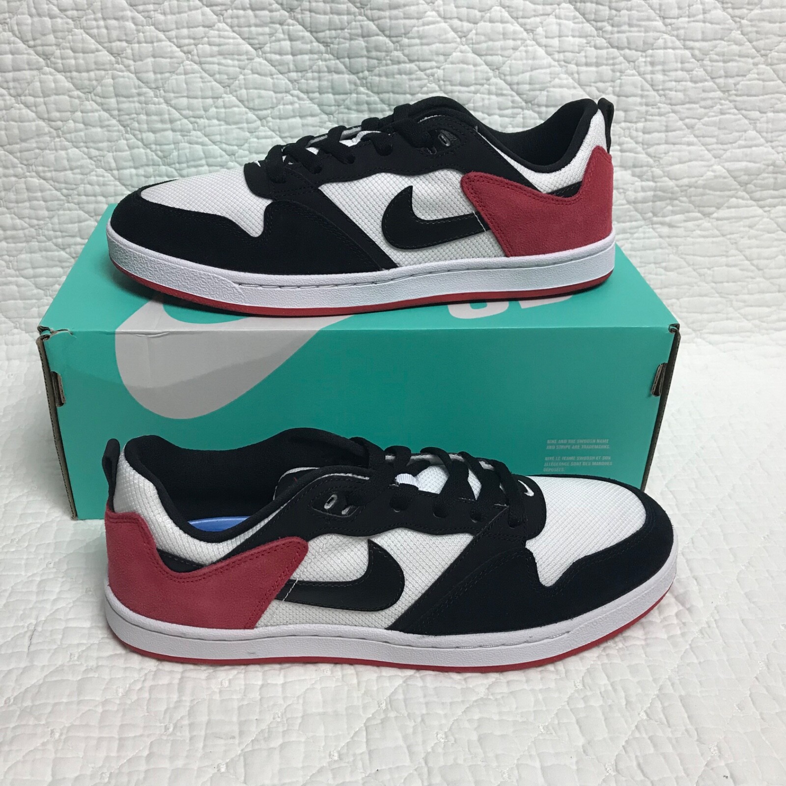 NIKE SB ALLEYOOP 8.5 ブラック/ホワイト/レッド NIKE SB ALLEYOOP WHITE-BLACK-UNIVERSITY RED MENS SZ 8.5