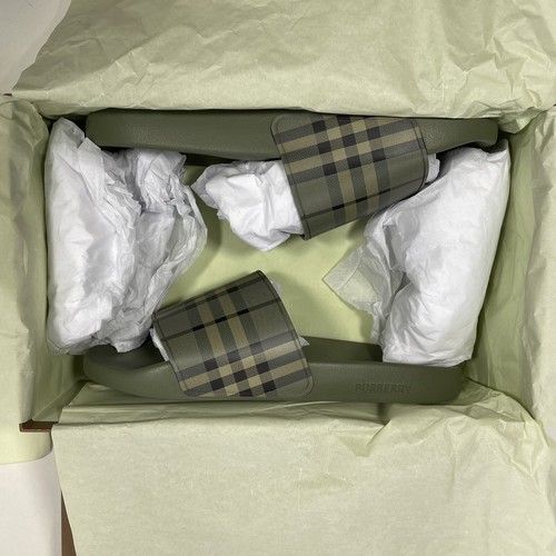 Pre-owned Burberry Nwb  Furley Men Rubber Slip On Slides Sandal Check Army Green 10 Us/43