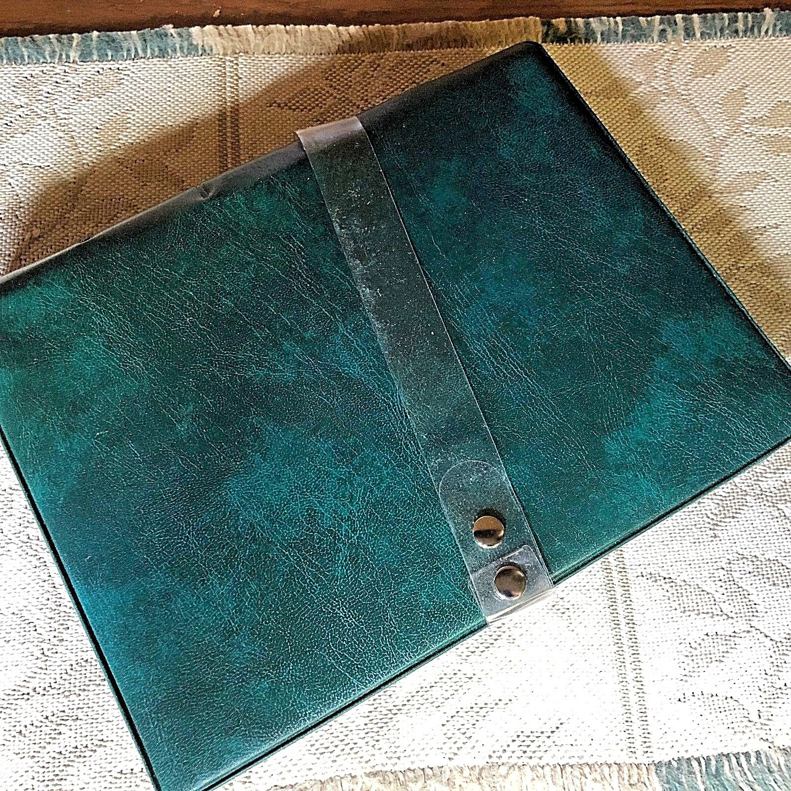 BOOKMATE IV (R) Book Holder Green Granite For Books up to 8