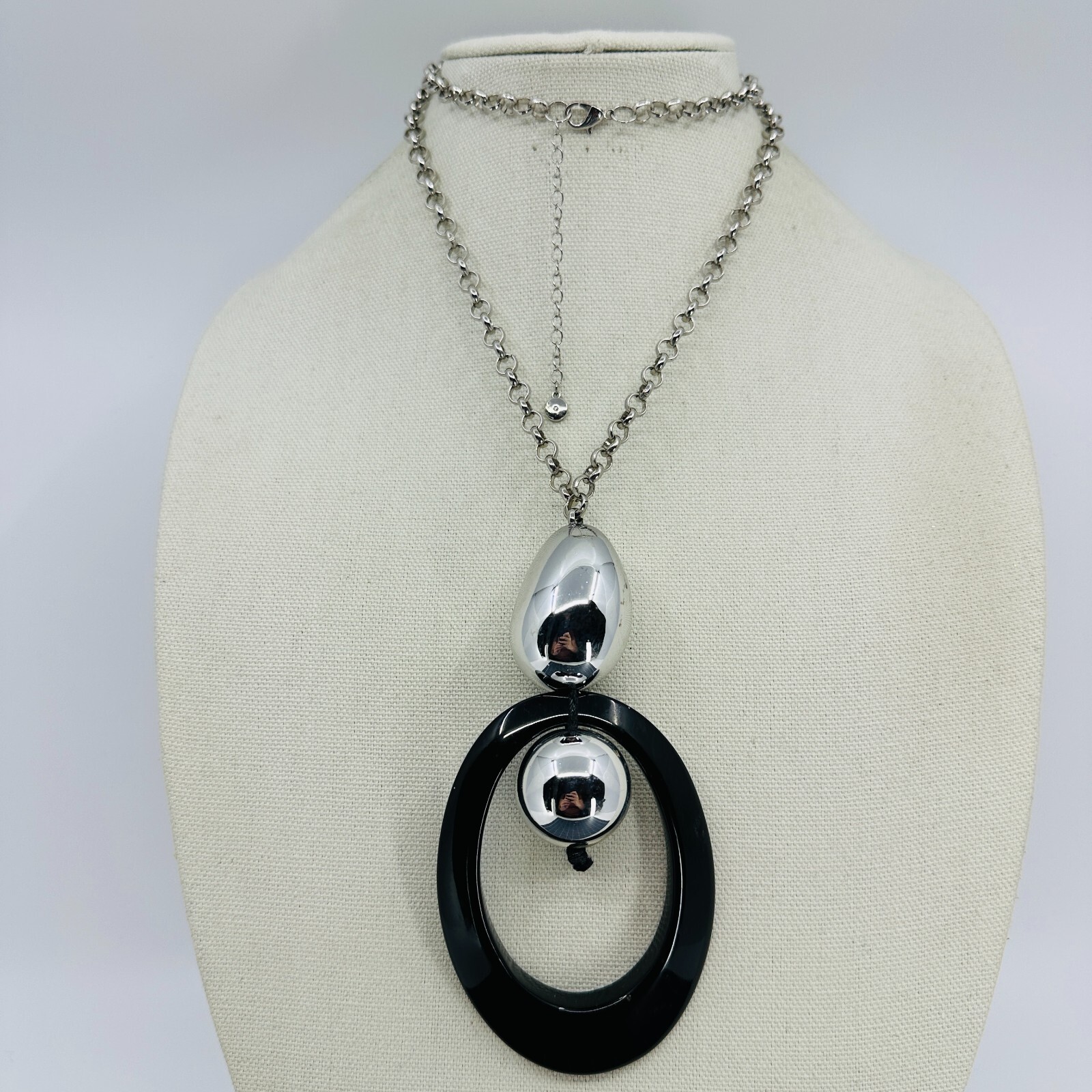 C1946 Statement Necklace Black Silver Tone Pendant 6