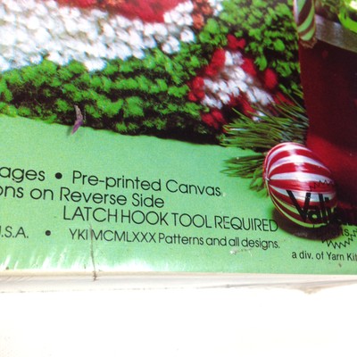 Vtg 1977 CHRISTMAS Latch Hook Kit Ginger Bread House Wall Hanging Printed Canvas