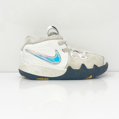 

Белые баскетбольные кроссовки Nike Boys Kyrie 4 AA2899-104, размер 5C, Белый, Kyrie 4
