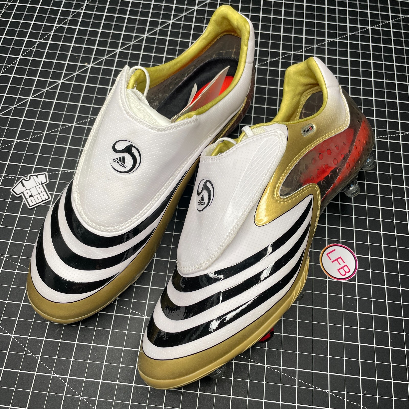 ⚪ 2008 Adidas F50.8 Tunit FG 098318 - 10 US • 44 EU • 9.5 ⚪ 2008 Adidas F50.8 Tunit FG 098318 - 10 US • 44 EU • 9.5