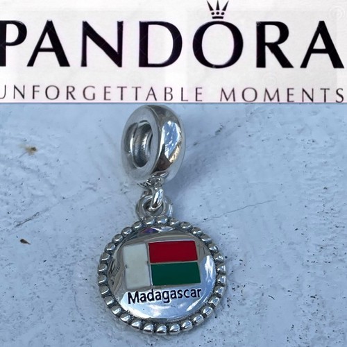 PANDORA ロゴパーカー　レア PANDORA ロゴパーカー レア