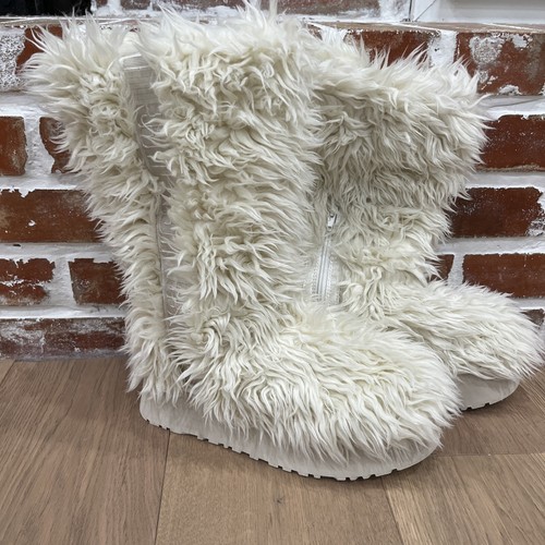 UGG ファー付き☆日本未入荷 UGG FLUFF MOMMA SUGAR WHITE FAUX FUR BOOTS US 9 / EU 40/ UK 7 | eBay