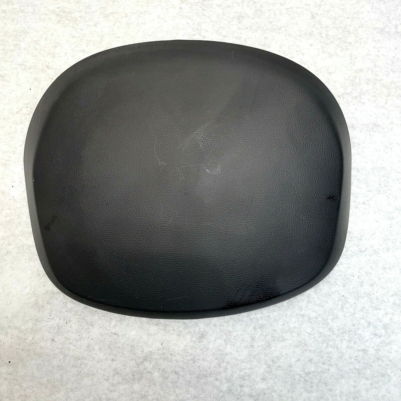 2012 -2017 CHEVROLET EQUINOX UPPER SPEEDOMETER COVER BLACK 2012 -2017 CHEVROLET EQUINOX UPPER SPEEDOMETER COVER BLACK