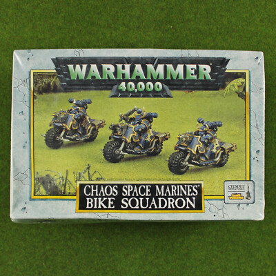 Warhammer 40K Chaos Space Marine Bike Squadron, Plastic/Metal - OOP Bikers Bikes