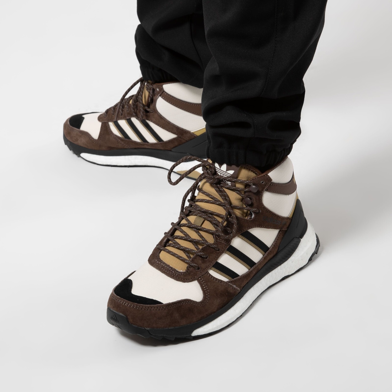 全ての Adidas (Men's 7.5 Size Brown Made Human Hiker Free Marathon 靴