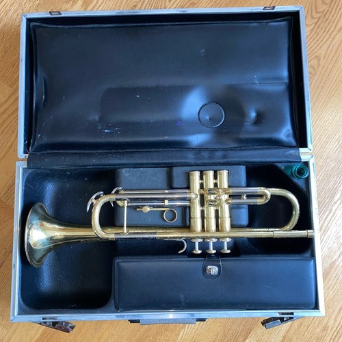 コーントランペット conn trumpet61B Conn Constellation Trumpet w/case | eBay