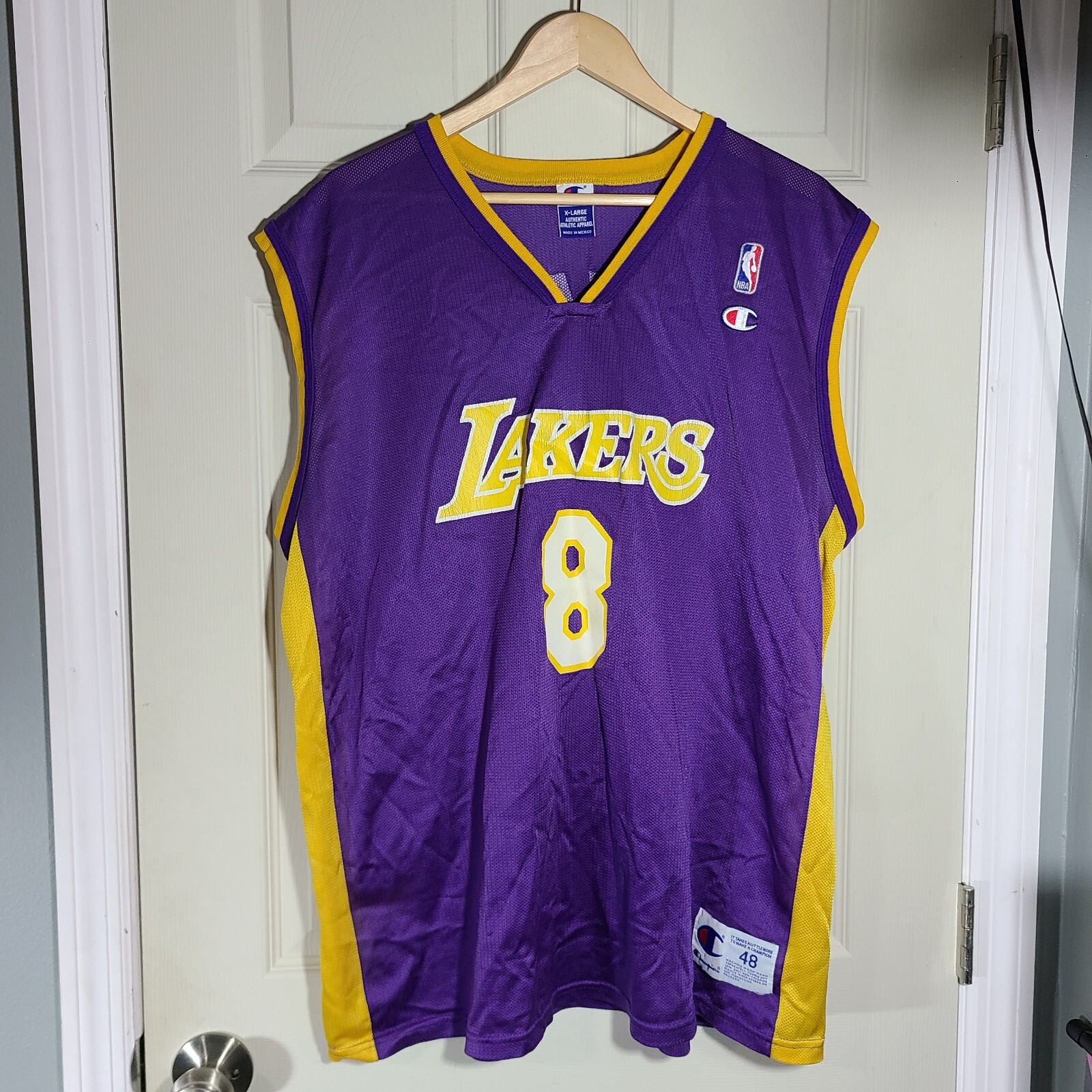 VTG Champion Kobe Bryant Los Angeles Lakers #8 Jersey Sz 48