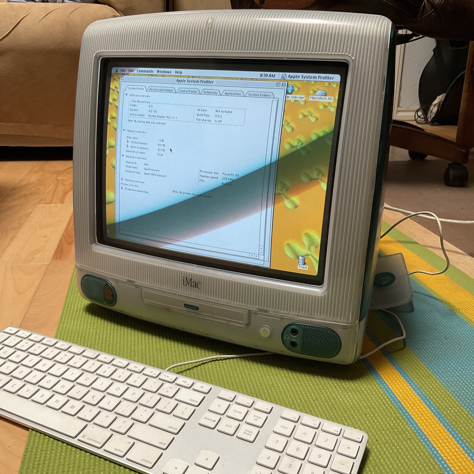 63) Apple iMac 15 63) Apple iMac 15