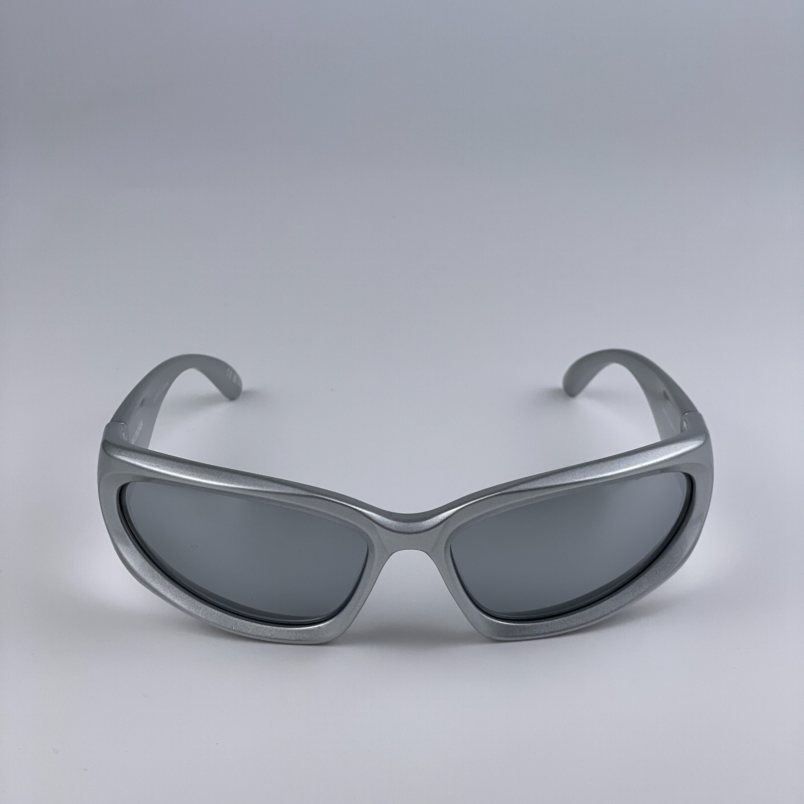 Pre-owned Balenciaga Bb0157s 004 Silver Grey Silver Wraparound Unisex Sunglasses