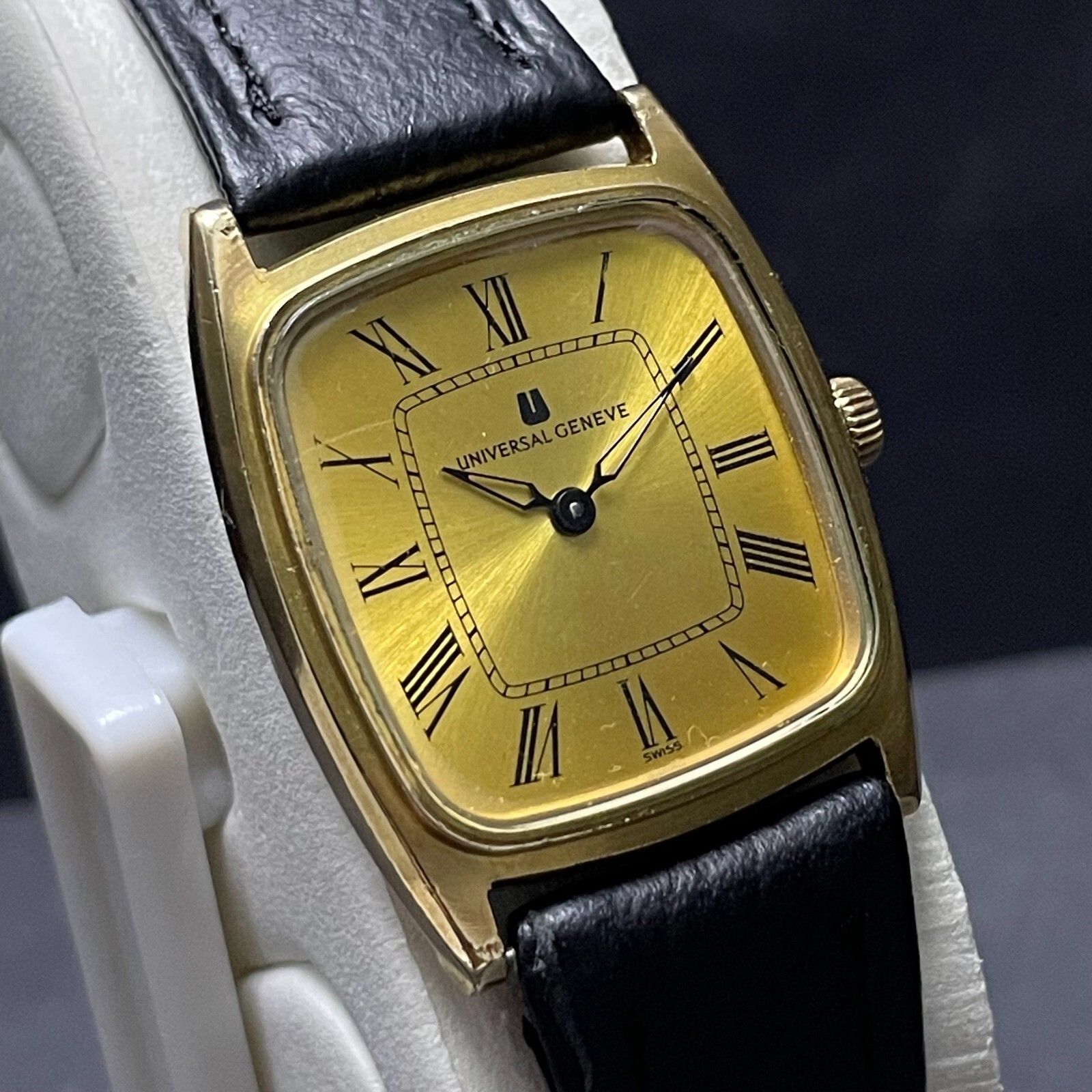 Vintage Universal Geneve Tank Cal 42 Manual Winding Swiss Vintage Universal Geneve Tank Cal 42 Manual Winding Swiss