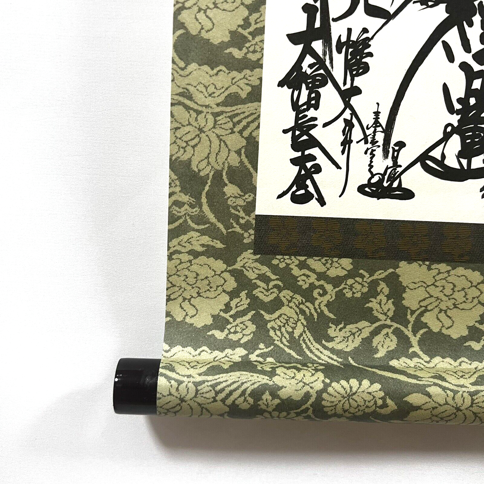 SGI Soka Gakkai Gohonzon Buddhism Buddhist altar fittings Scroll KAKEJIKU