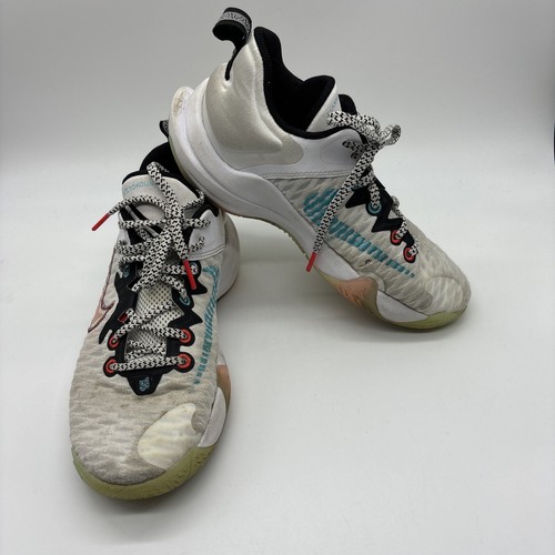 Nike Giannis Immortality Force Field 2021, White Clear, Size