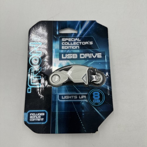 Disney Tron Legacy Special Collector's Kevin Flynn USB White
