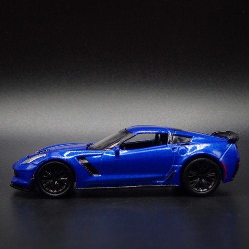 2014 - 2019 CHEVY CHEVROLET CORVETTE C7 Z06 1/64 SCALE DIORAMA DIECAST MODEL CAR 2014 - 2019 CHEVY CHEVROLET CORVETTE C7 Z06 1/64 SCALE DIORAMA DIECAST MODEL CAR