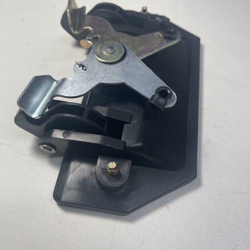 Fits 1986-2000 Nissan Hardbody & Frontier Pick Up Truck Tailgate Handle￼