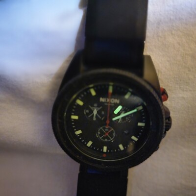 Nixon The Hunt Continues Chronograph Black Quartz Watch 100M Original Band