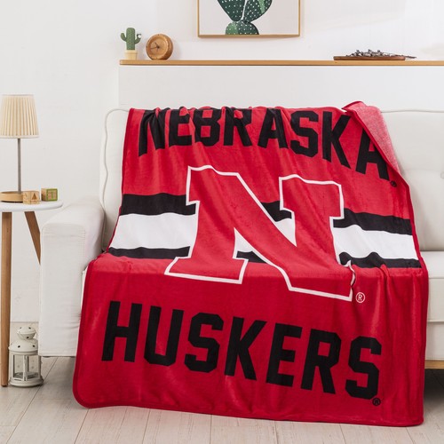 Покрывало Northwest NCAAA Nebraska Cornhuskers Singular Silk Touch, 45x60