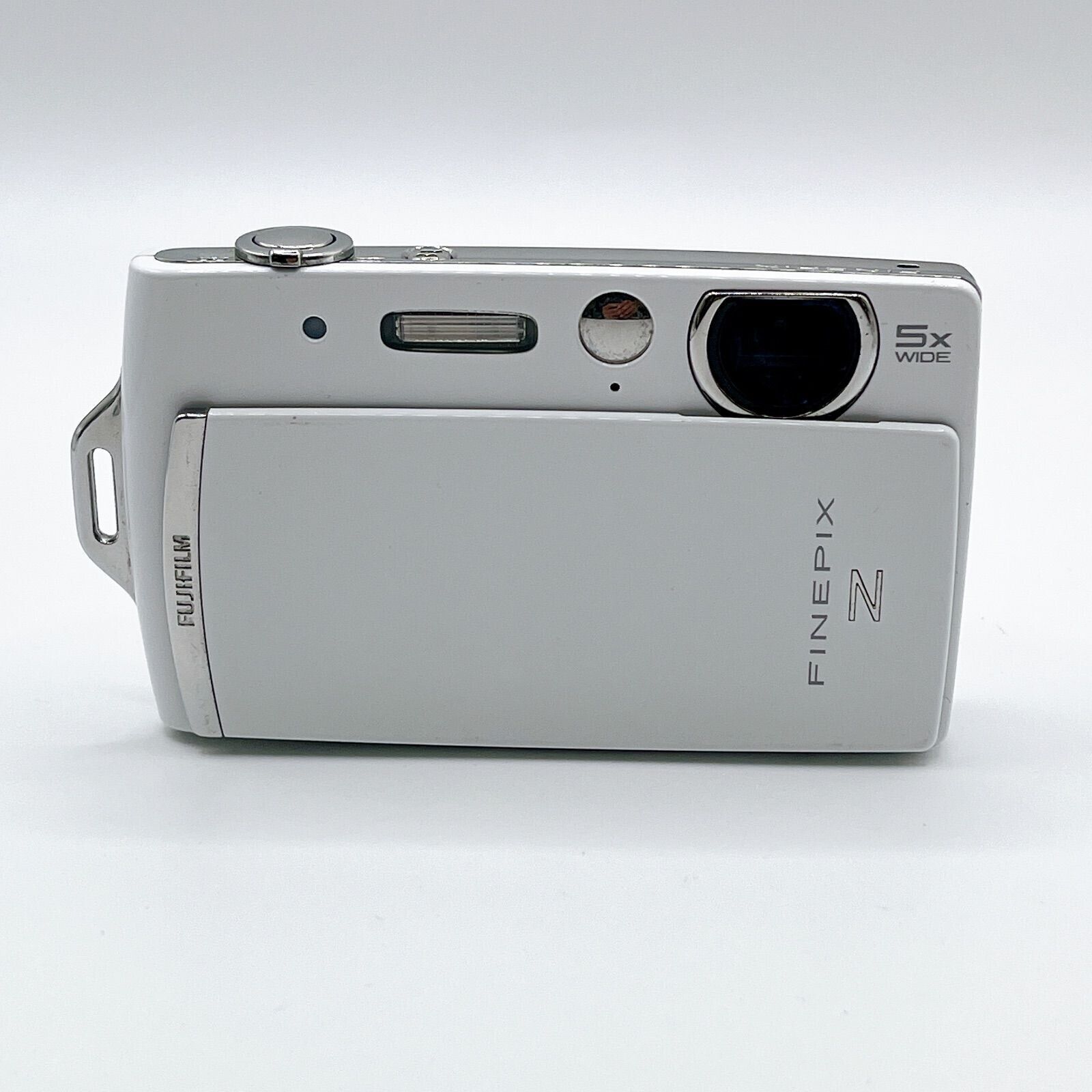 Fujifilm Digital Camera FinePix Z Series Z110 White 5x 14.1 Fujifilm Digital Camera FinePix Z Series Z110 White 5x 14.1