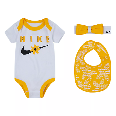 Nike baby sales girl gift set