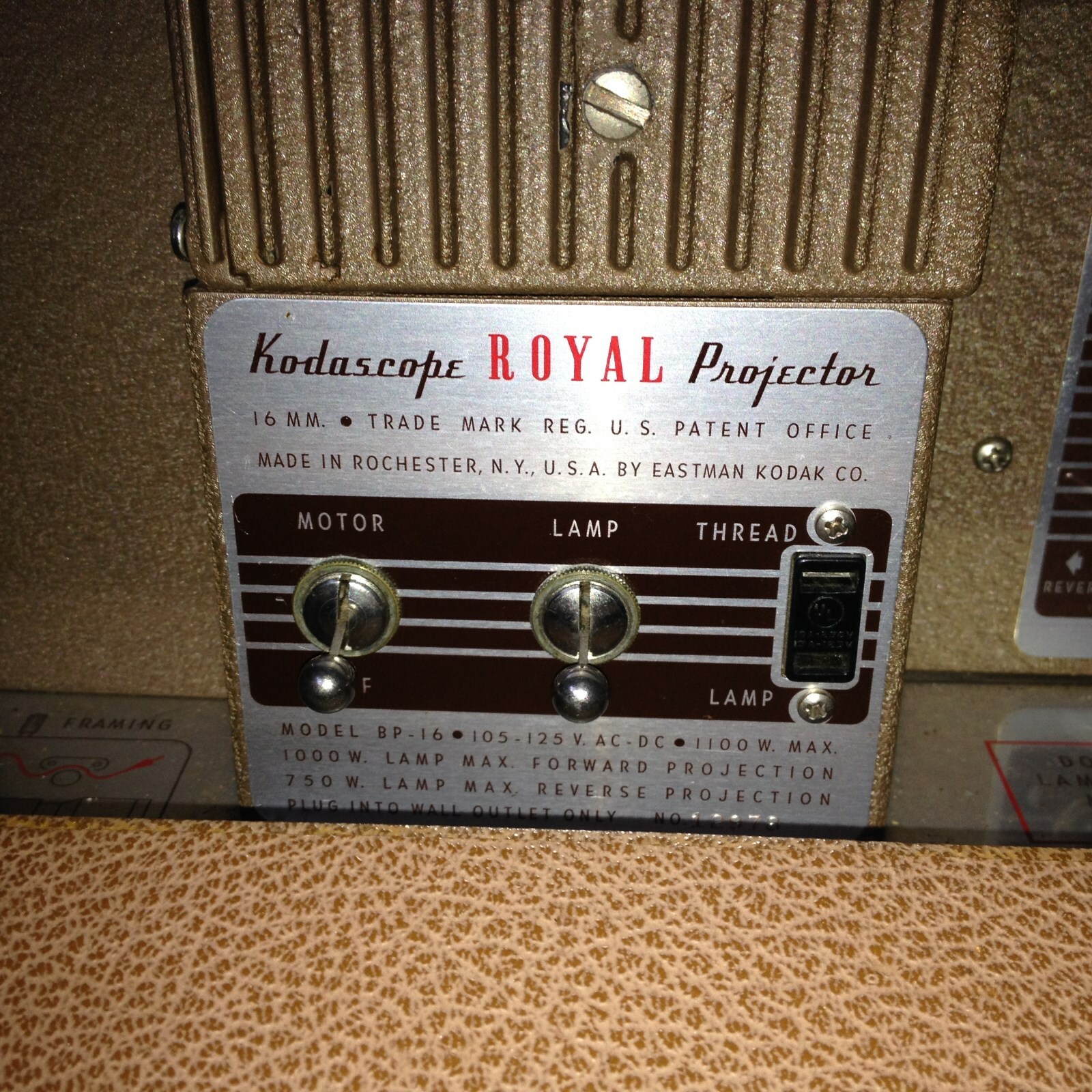 Kodak Kodascope Royal 16mm Projector + 5 Vintage Movies