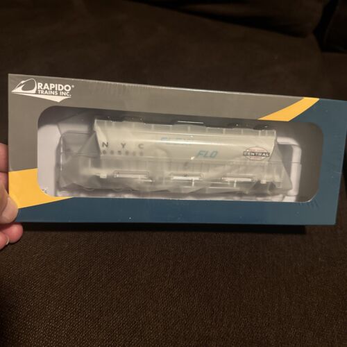 Lima Golden Series HO Scale Passenger Set 149742 GP | eBay Lima Golden Series HO Scale Passenger Set 149742 GP | eBay