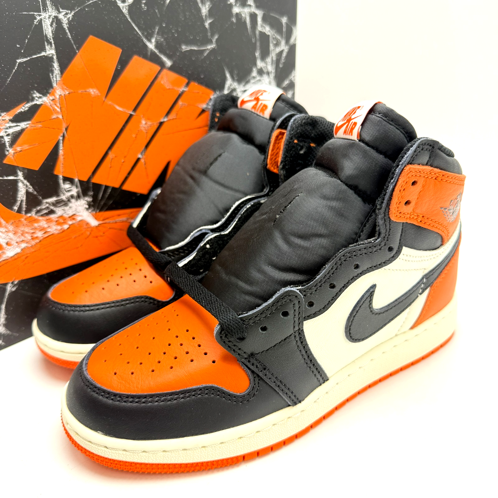 靴 NIKE AIRJORDAN 1 MID SHATTERED BACKBOARD Jordan 1 Mid Shattered Backboard Men's - 554724-058 - US