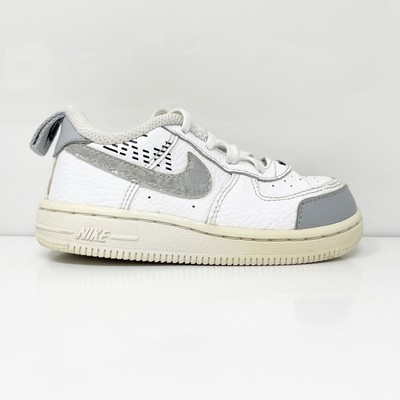 

Nike Boys Force 1 LV8 2 CK0830-100 Белая повседневная обувь Кроссовки, размер 8C, Белый, Force 1 LV8 2