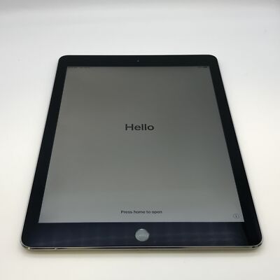 Apple iPad Pro 9.7 128GB Space Gray WiFi Excellent Condition