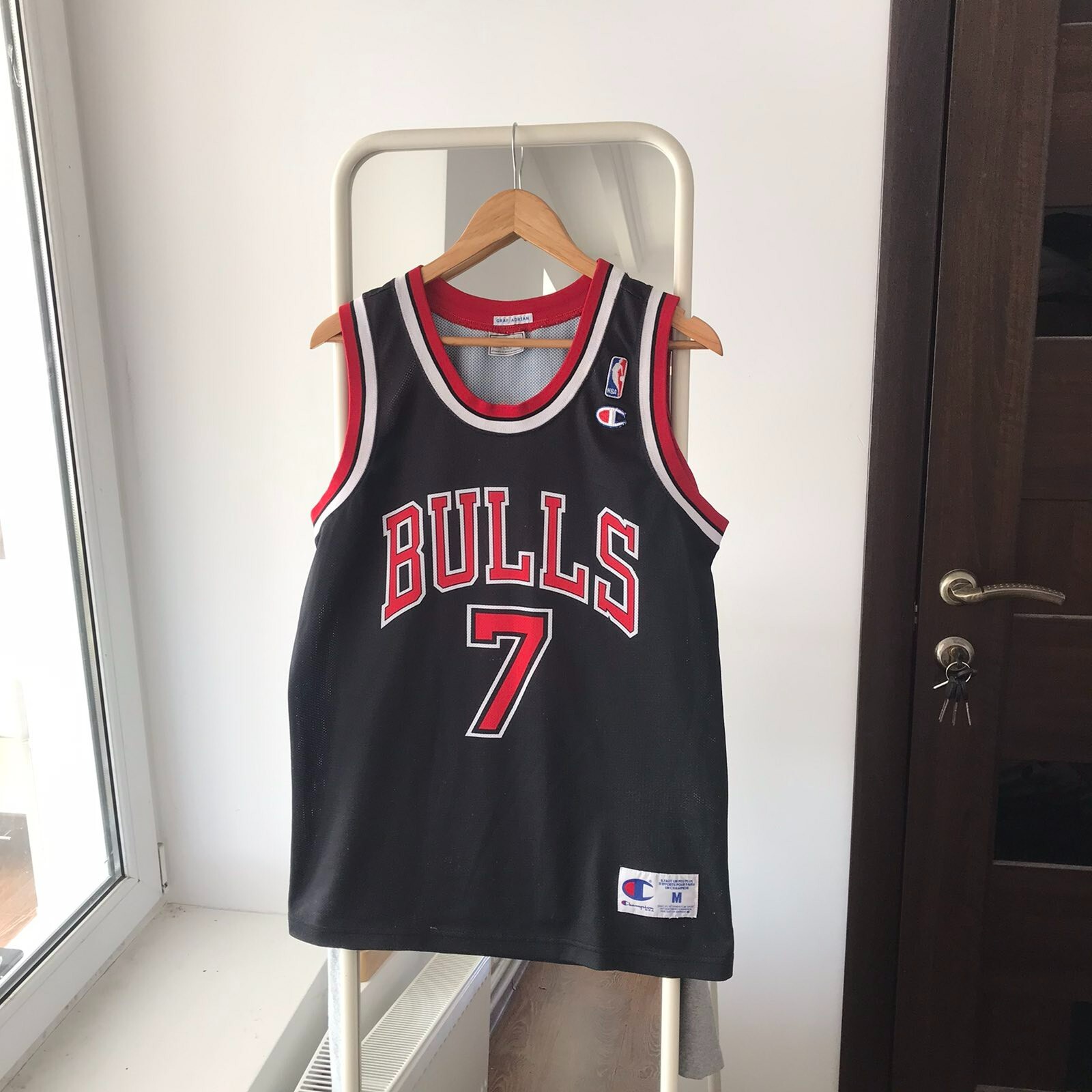 Vintage 90's Chicago Bulls Toni Kukoč NBA Jersey Champion Sz