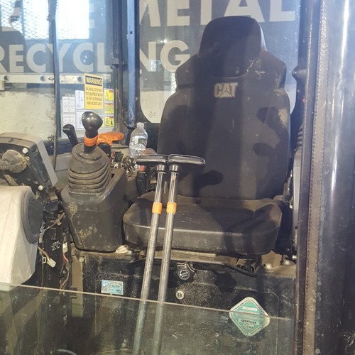 2013 CAT 304 CR Mini Excavator