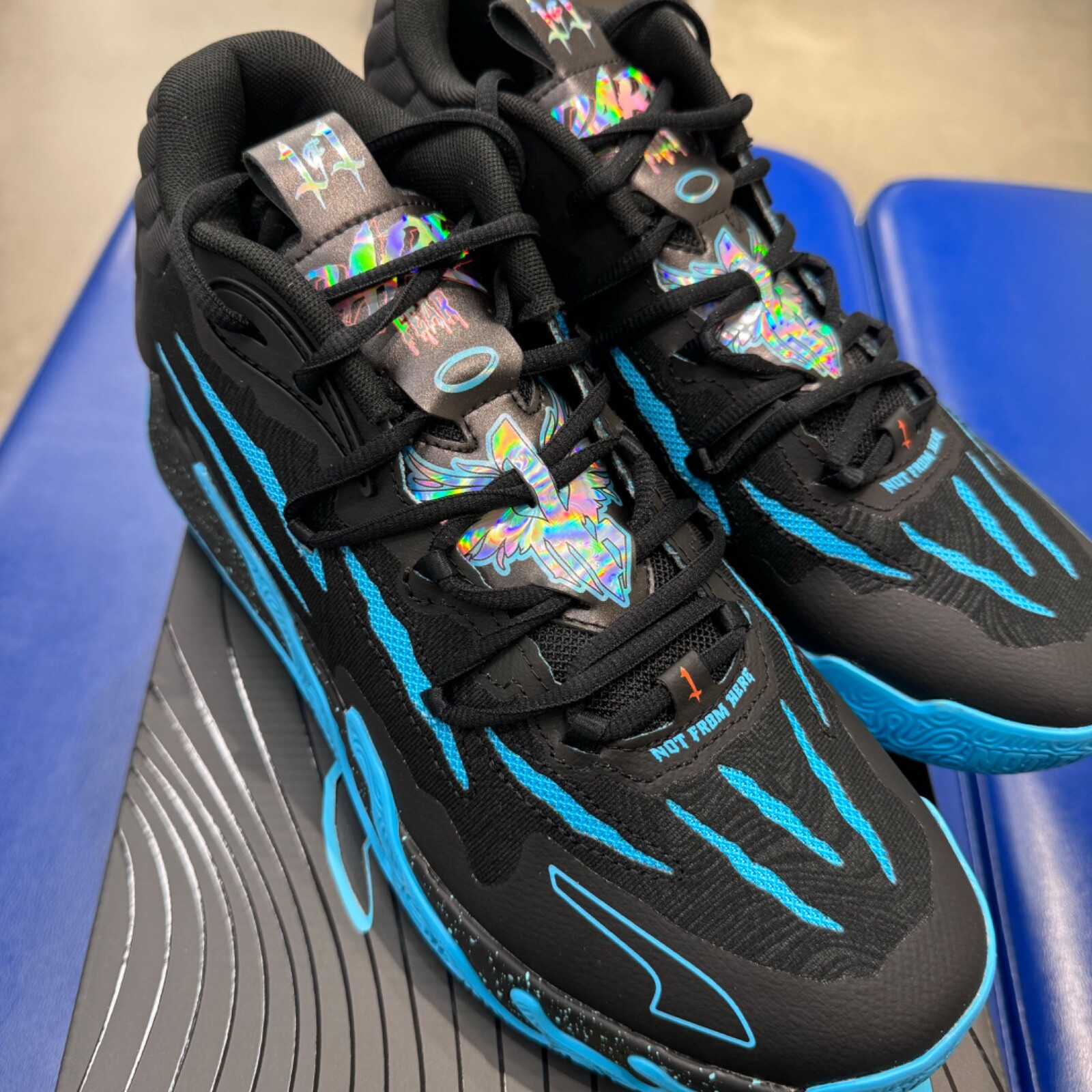 Pre-owned Puma X Lamelo Ball Mb.03 ‘blue Hive' Black/electric Blue Mens Size 379221-01