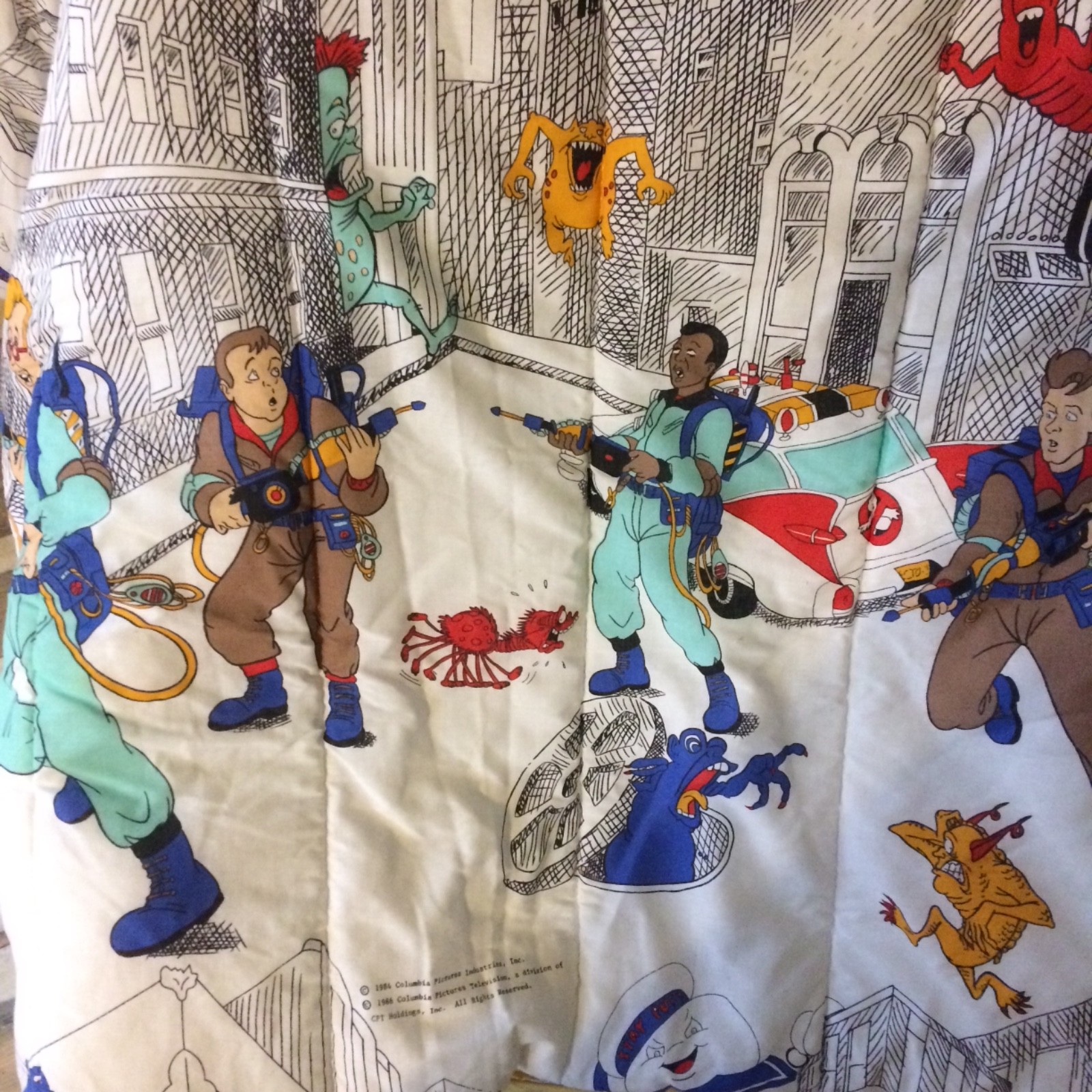 Excellent used condition twin size vintage Ghostbusters comforter