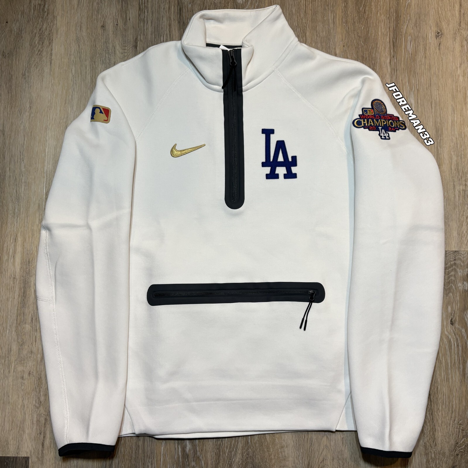 Nike Los Angeles Dodgers ポストシーズン フーディ Nike Los Angeles Dodgers ポストシーズン フーディ